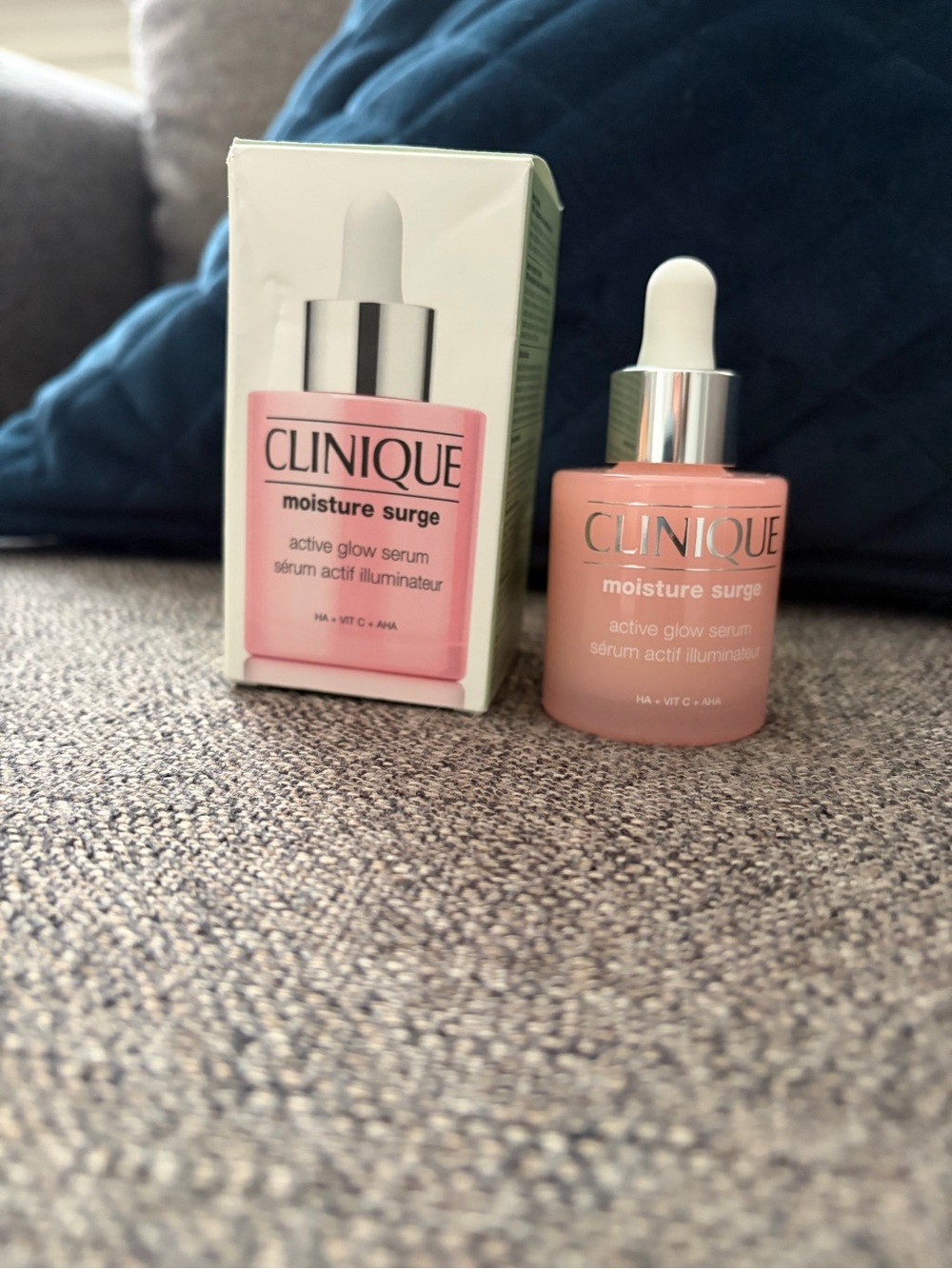 NEW IN BOX Clinique Moisture Surge Active Glow Serum
